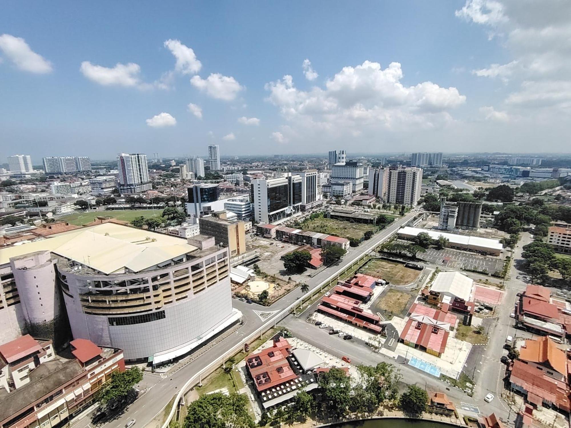 The Shore Residence Melaka Esterno foto