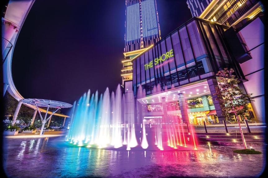 The Shore Residence Melaka Esterno foto