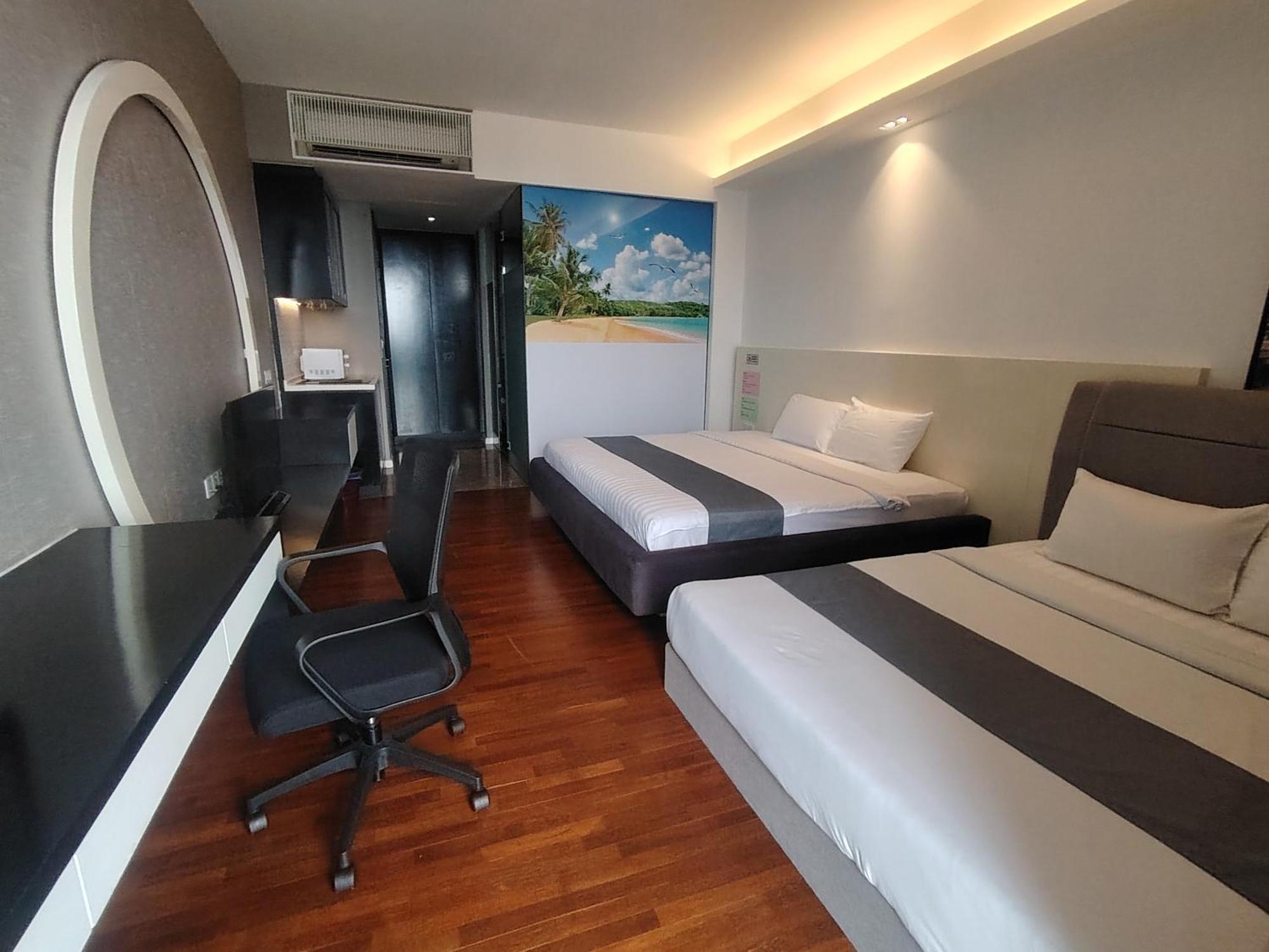 The Shore Residence Melaka Esterno foto