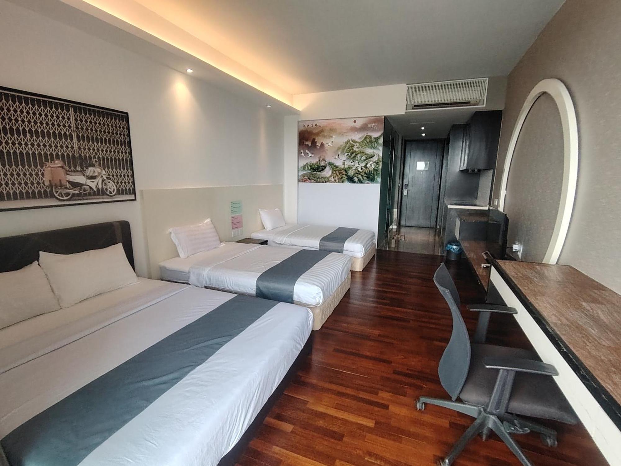 The Shore Residence Melaka Esterno foto